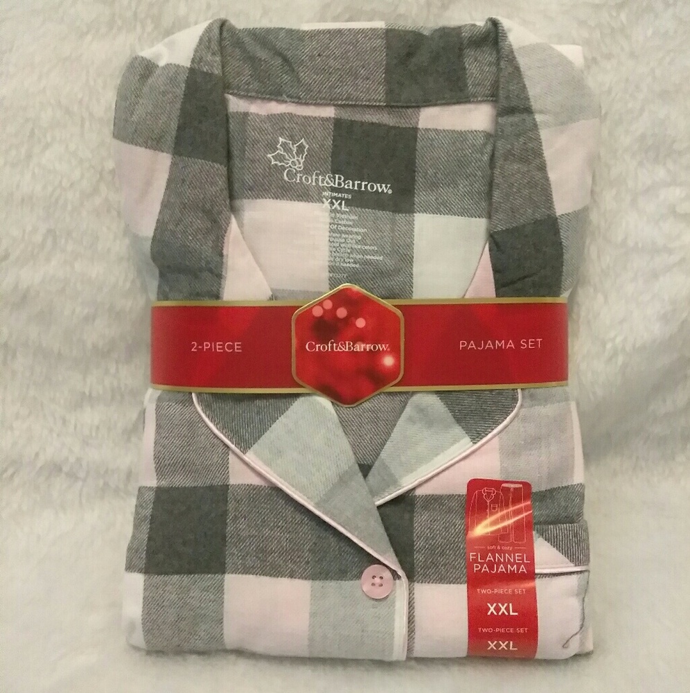 NWT Pink/Gray Plaid Women's Flannel Pajamas